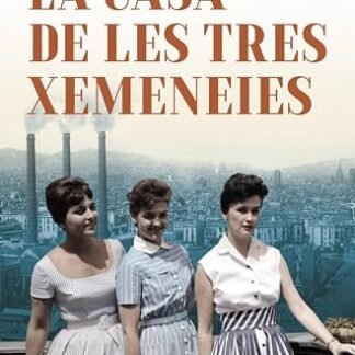 La Casa de les Tres Xemeneies (Clàssica) (Catalan Edition)